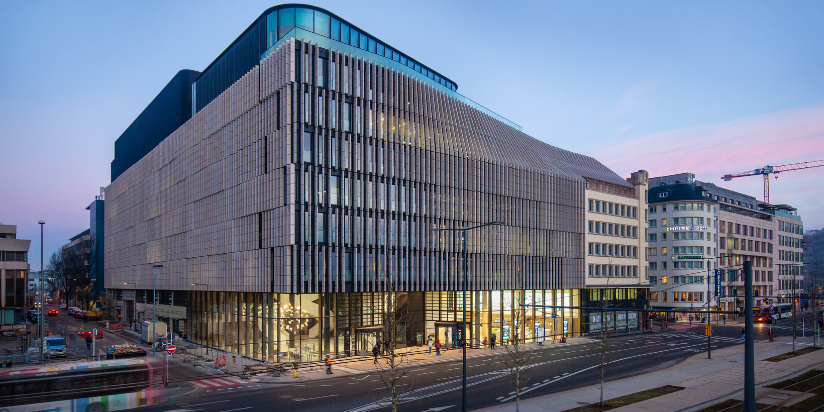 Ansicht des Post Luxembourg Gebäudes von außen