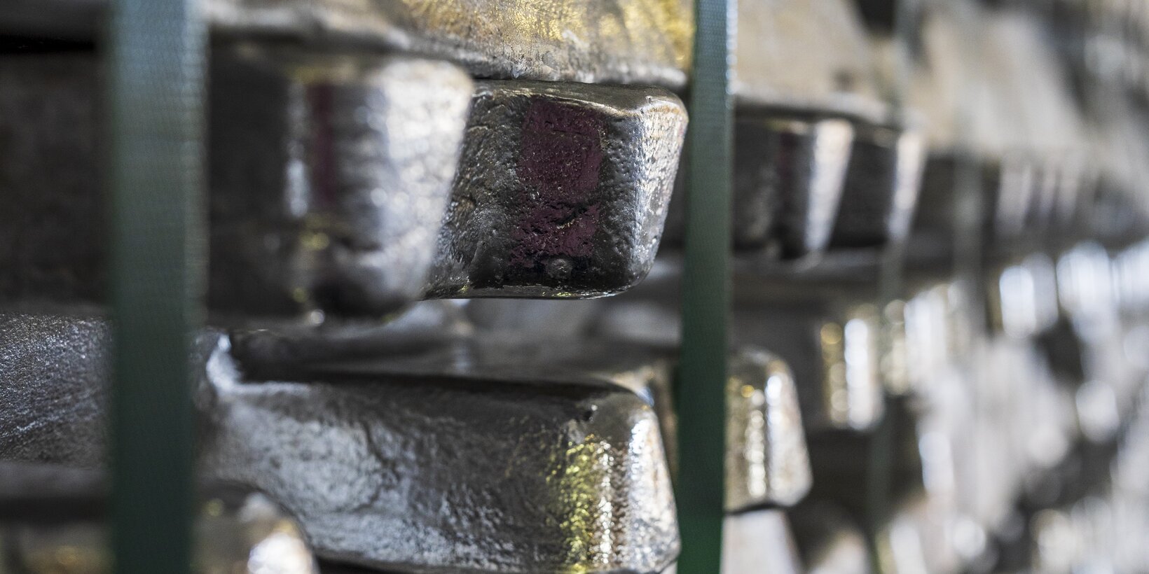 BUG Standort in Hettstedt - Aluminium Masseln für die Bolzenproduktion in der Gießerei