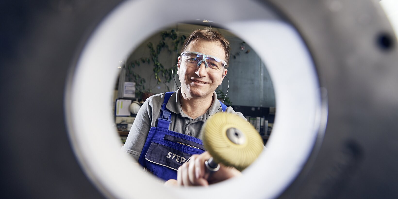 Korrektur eines Strangpresswerkzeugs in Bitterfeld